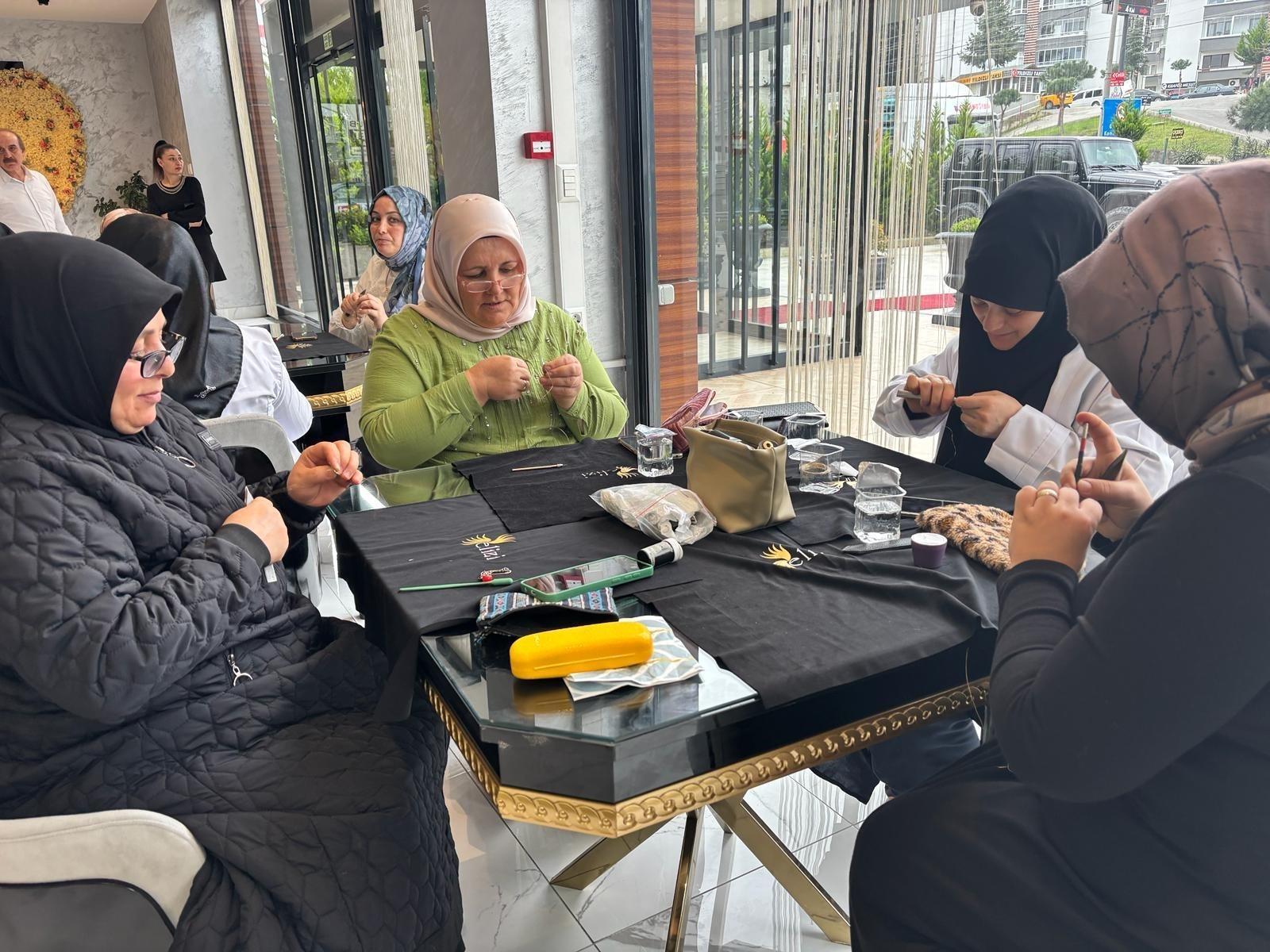 Attığı ilmeğin değeri otomobil fiyatlarıyla yarışıyor: ‘Bunu ben mi yaptım diye gurur duyuyorum