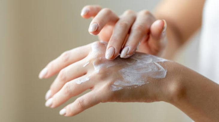 Kuru soğuktan kurtaran formül Ellerinizi neme doyuracak, çatlama derdine son