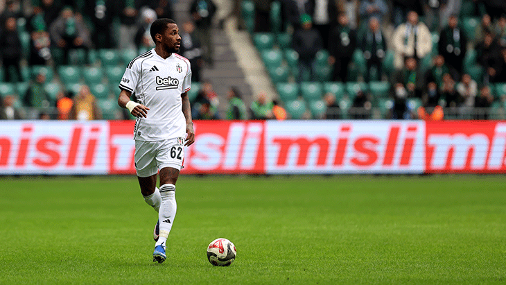 Kocaelispor-Beşiktaş maçından kareler