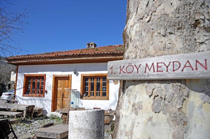 Gladyatörler kentinde zaman yolculuğu Restore edilen dükkanlarda geleneksel meslekler yaşatılacak