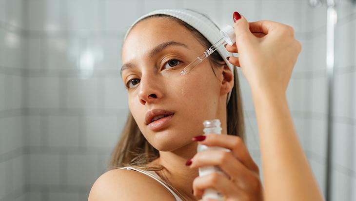 Kendi nemlendiricinizi yapın Cildi ışıl ışıl yapıp, aydınlatıyor