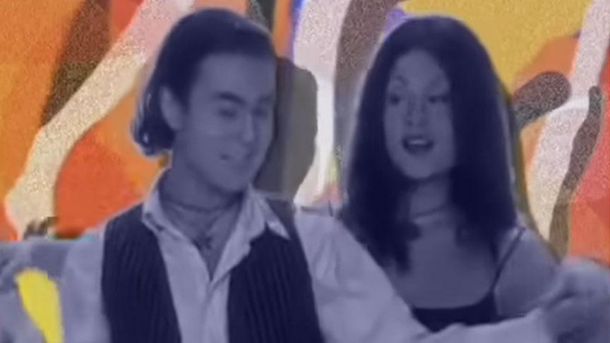 Serdar Ortaçın Karabiberim klibinde oynamıştı... İlknur Soydaş ile büyük buluşma Serdar Ortaçın Karabiberim klibinde oynamıştı... İlknur Soydaş ile büyük buluşma