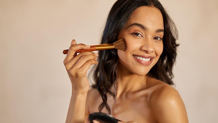 Tek ürünle çoklu etki Hem renk hem nem veriyor