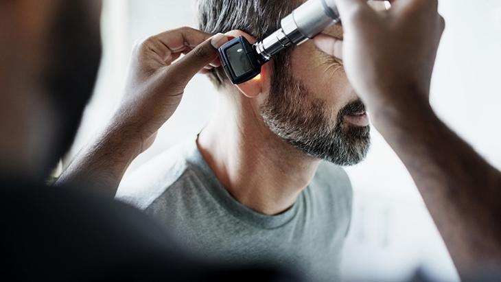 Uzmanından ailelere uyarı: İşitme testini ihmal etmeyin