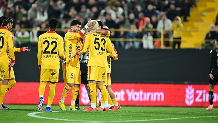 Alanyaspor - Galatasaray maçından fotoğraflar