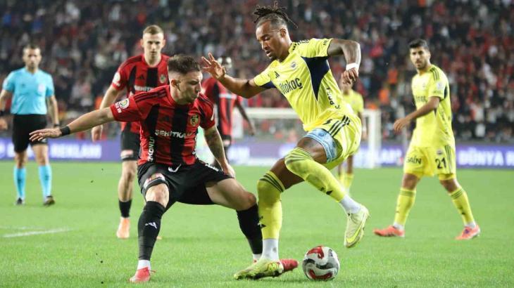 GAZİANTEP FK - FENERBAHÇE MAÇI KAÇ KAÇ BİTTİ