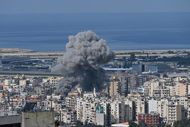 İsrailden Lübnana hava saldırısı İşte bölgeden sıcak görüntüler