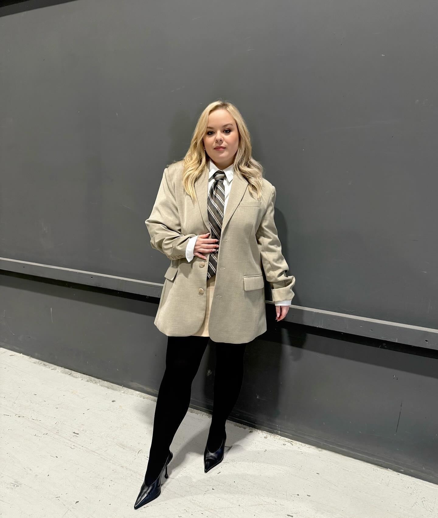 Bridgerton yıldızından samimi açıklamalar: O dönemde epey kilo vermiştim