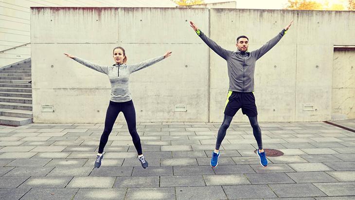 50 kez zıplayarak güne başlayın Lenf dolaşımını destekliyor, kardiyo etkisi var