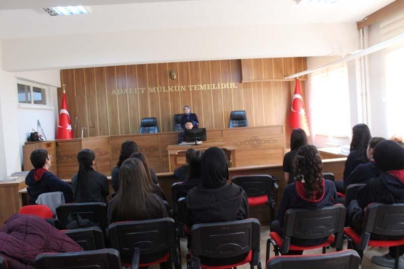 OKUMAKTAN HİÇ VAZGEÇMEDİK
