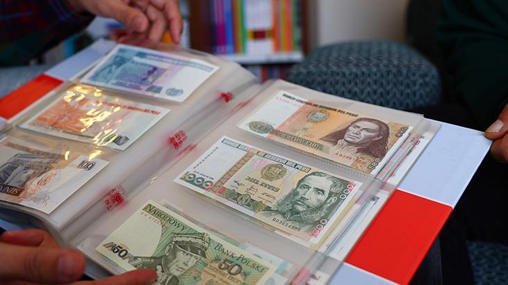 5 kıta, 75 ülke Banknotları topladı, binden fazla parçalık koleksiyon oluştu 5 kıta, 75 ülke Banknotları topladı, binden fazla parçalık koleksiyon oluştu