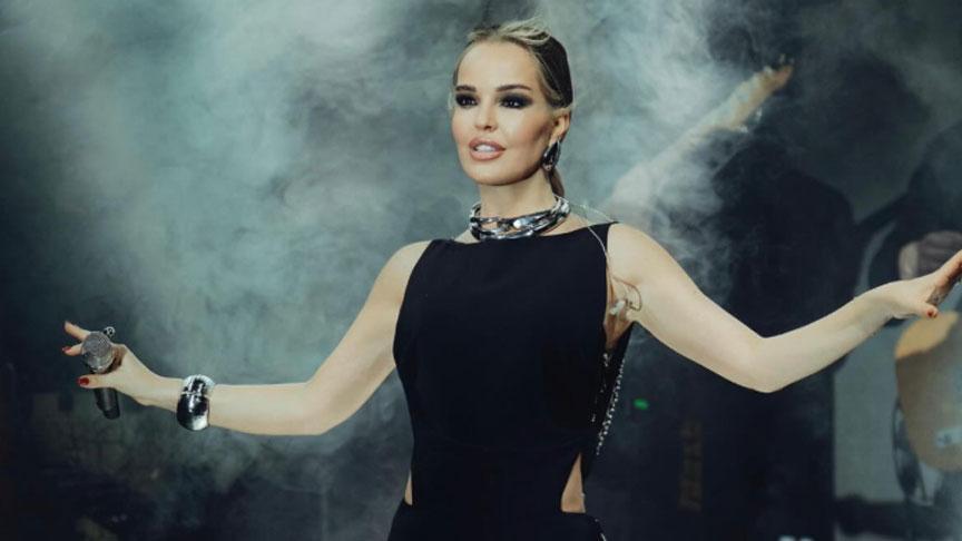 Bengünün kızı büyüdü Anne-kız günü paylaşımına beğeni yağdı