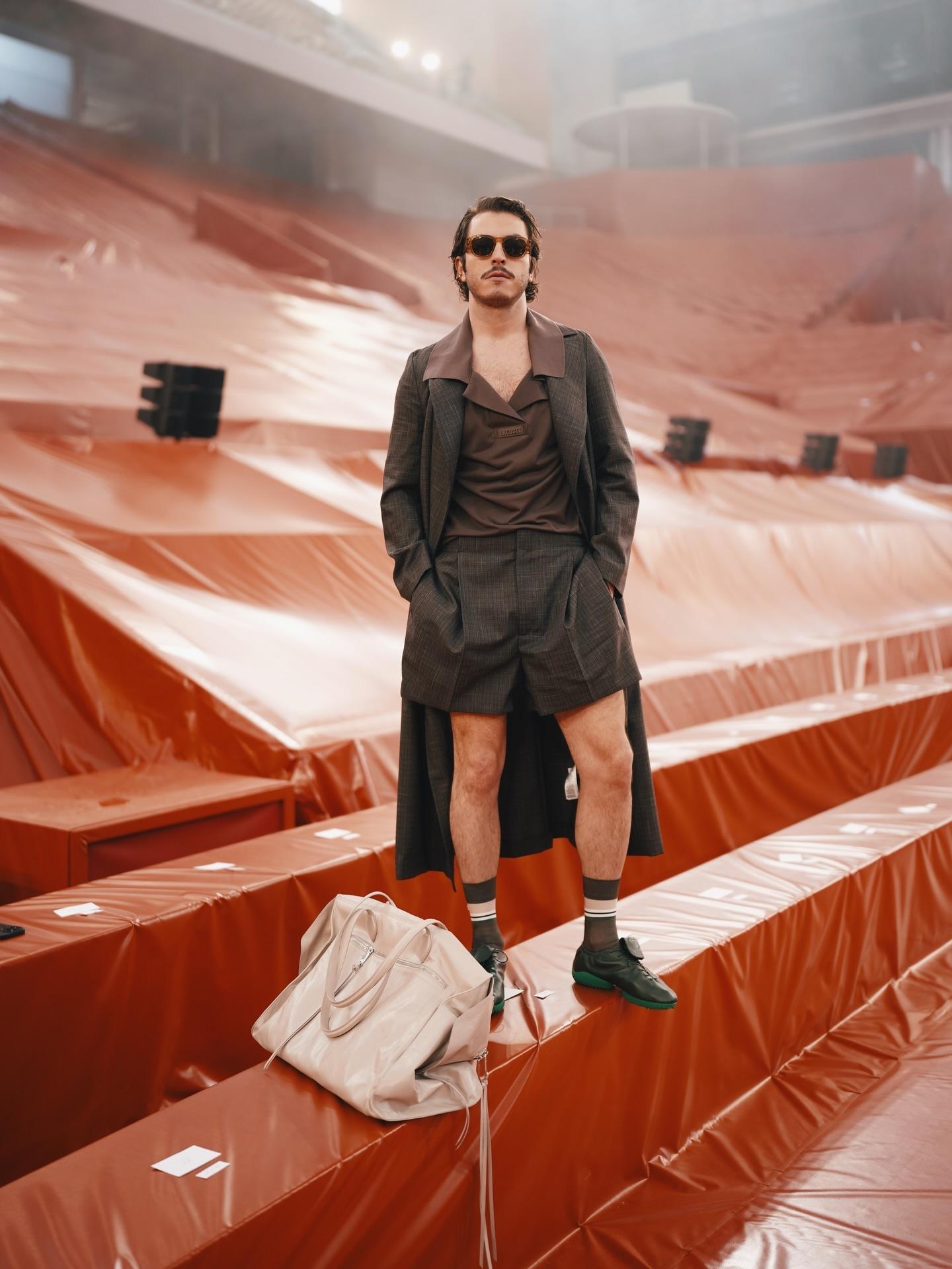 SOSYAL MEDYAYI İKİYE BÖLDÜ