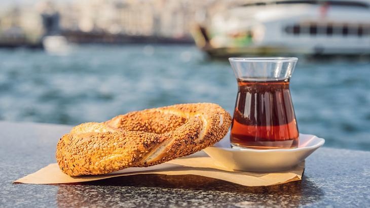 Bir bardak çay ağız bakterilerini yok ediyor Kaynar değil ılık içmek gerekiyormuş