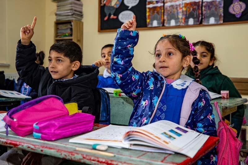 Erzurumda 70 yıllık karanlığı, 6 yaşındaki Ada aydınlattı