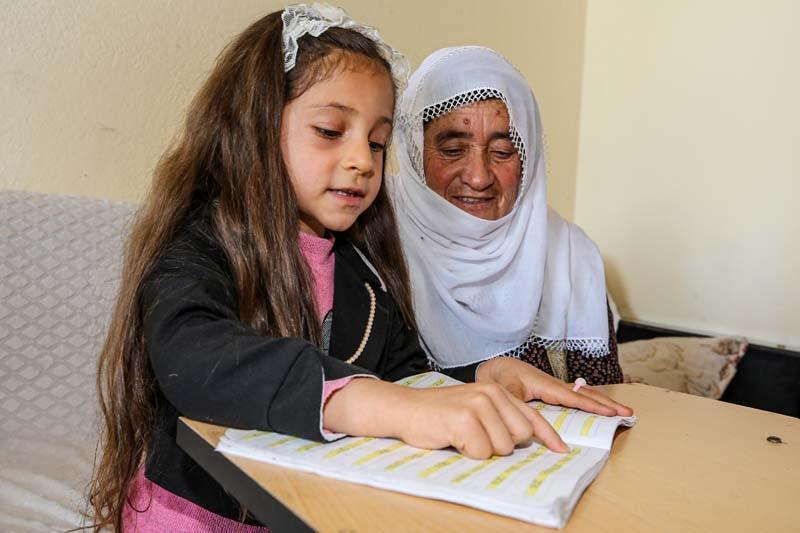 Erzurumda 70 yıllık karanlığı, 6 yaşındaki Ada aydınlattı