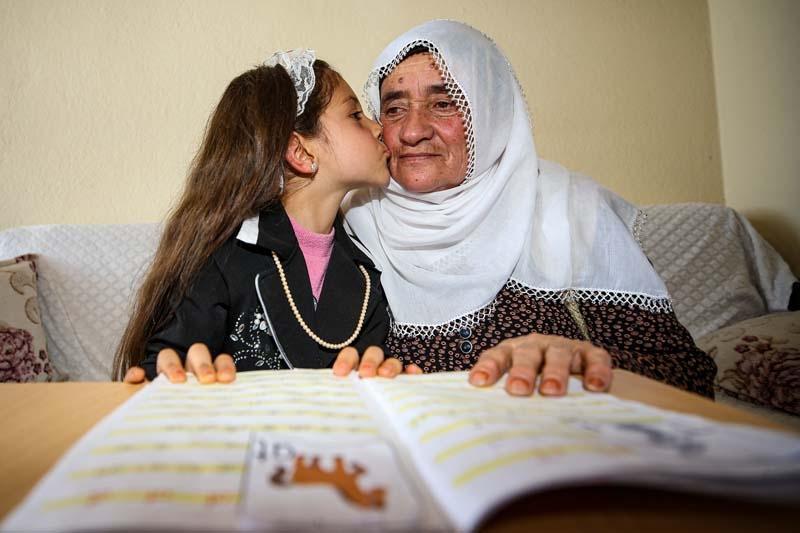 Erzurumda 70 yıllık karanlığı, 6 yaşındaki Ada aydınlattı