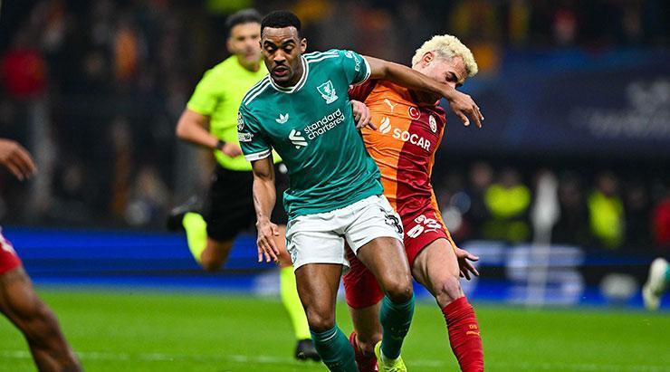 Milliyet Skorer: Galatasaray - Liverpool maçından görüntüler