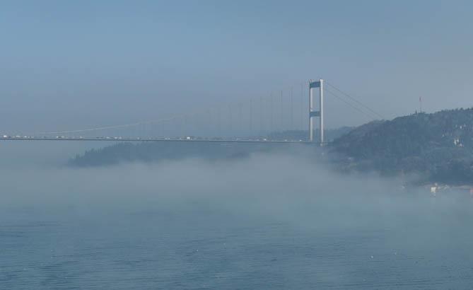 Gökdelenler beyaz örtünün altında kaldı İstanbulda etkili oldu