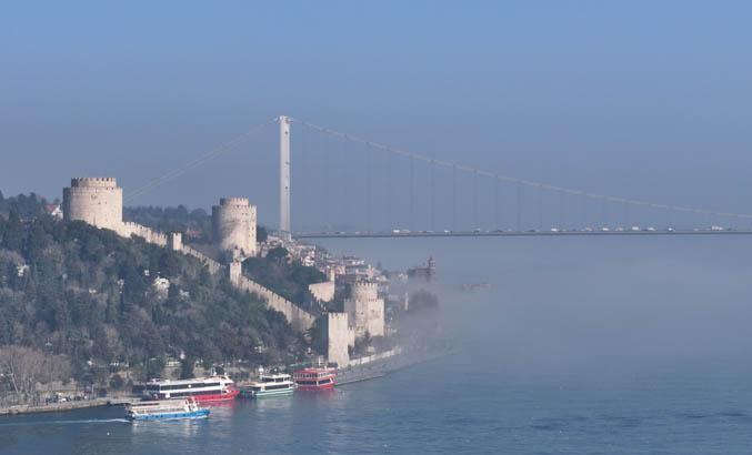 Gökdelenler beyaz örtünün altında kaldı İstanbulda etkili oldu
