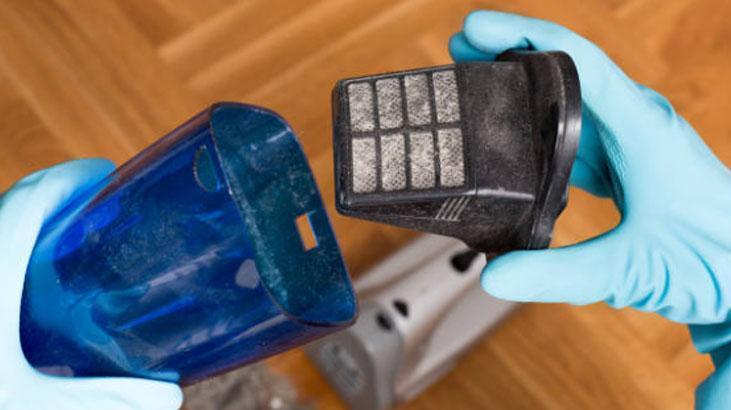 Süpürgenin çekiş gücü 3 kat artıyor: HEPA filtre yıkanır mı Bu taktikle temizleyin Süpürgenin çekiş gücü 3 kat artıyor: HEPA filtre yıkanır mı Bu taktikle temizleyin