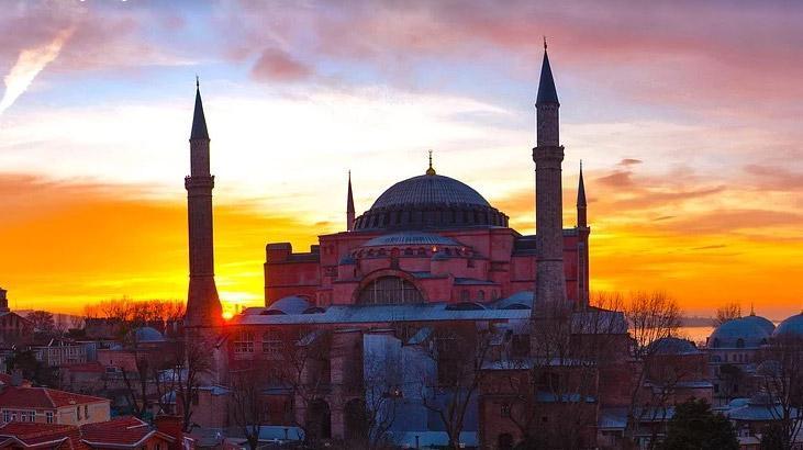İSTANBUL BAYRAM NAMAZI, ANKARA BAYRAM NAMAZI, BURSA BAYRAM NAMAZI KAÇTA