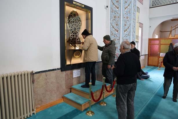 Sabahtan yatsı namazına kadar görülebiliyor: Allahın bir hediyesidir