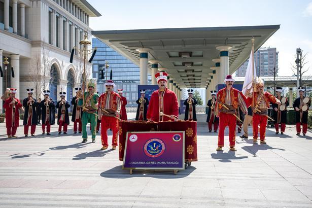 Külliye’de mehter coşkusu Ramazan gecesine marşlar damga vurdu