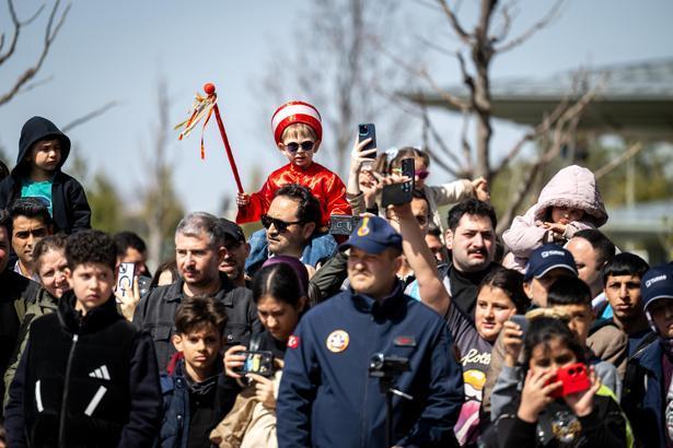 Külliye’de mehter coşkusu Ramazan gecesine marşlar damga vurdu