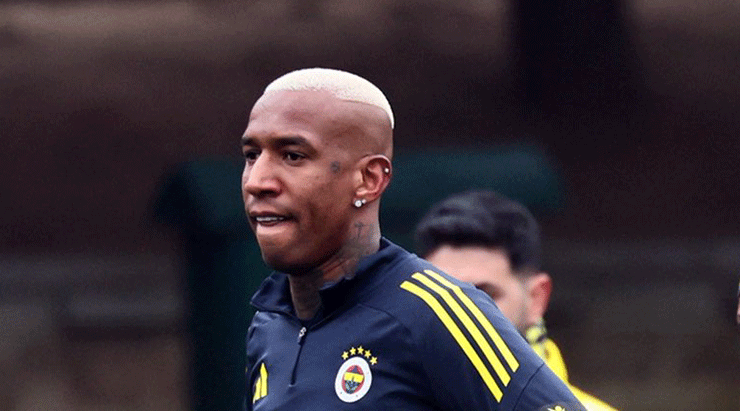 Talisca döndü, Tedesco devam ediyor: Fenerbahçe kritik toplantı sonrası antrenman yaptı