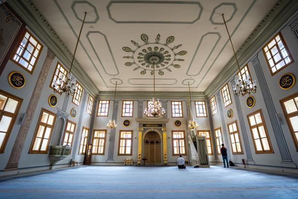 Boğaz’ın sessiz tanığı 190 yıllık Tevfikiye Camisi hala ayakta