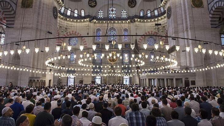 BAYRAM NAMAZI FARZ MI, VACİP Mİ