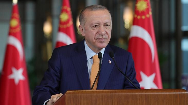 SON DAKİKA HABERİ: Cumhurbaşkanı Erdoğan: Öğretmene kalkan el, geleceğimize kalkmış demektir