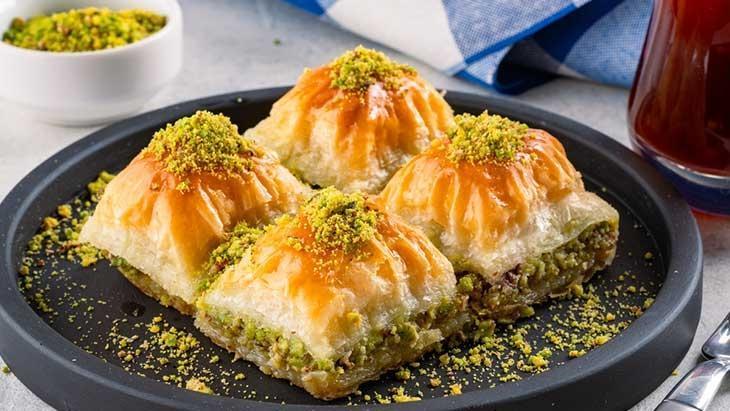 Karaciğer yağlanmasına neden olur