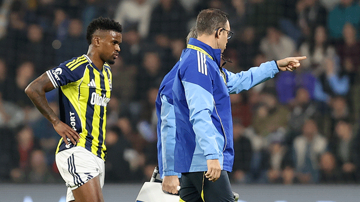 NELSON SEMEDO
Kanarya'nın Portekizli sağ beki ise 6 Aralık’taki Başakşehir maçında oyuna devam edemedi. Nelson Semedo, sağ arka adalesindeki kısmi yırtık nedeniyle 7 maçta forma giyemedi.