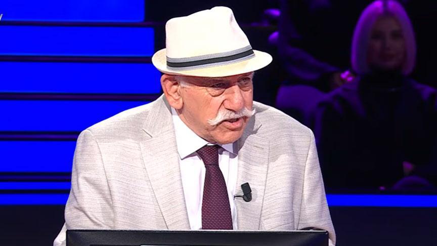 Nefesler tutuldu 100 bin TL’lik soruda 3 joker birden kullanıldı Nefesler tutuldu 100 bin TL’lik soruda 3 joker birden kullanıldı