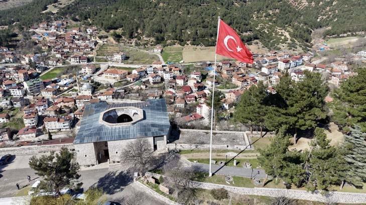 Tam 9 asırlık Görenleri şaşırtan sekizgen detay: ‘Türkiye’nin ilk tıp üniversitesi’