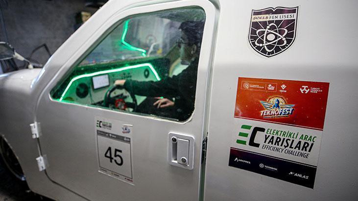 Liseliler geliştirdikleri elektrikli araçla TEKNOFESTte bu kez zirveyi hedefliyor Liseliler geliştirdikleri elektrikli araçla TEKNOFESTte bu kez zirveyi hedefliyor