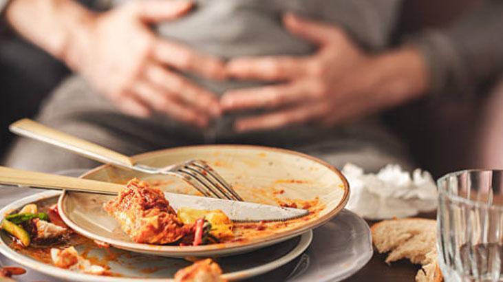 Reflü hararetine son veren 3 altın kural Bayramdan sonra yapın, mideyi rahatlatıyor