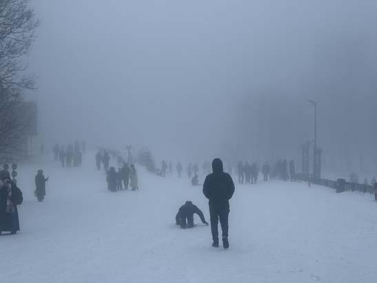 Kar kalınlığı yarım metreyi geçti, ziyaretçiler gözlerine inanamadı