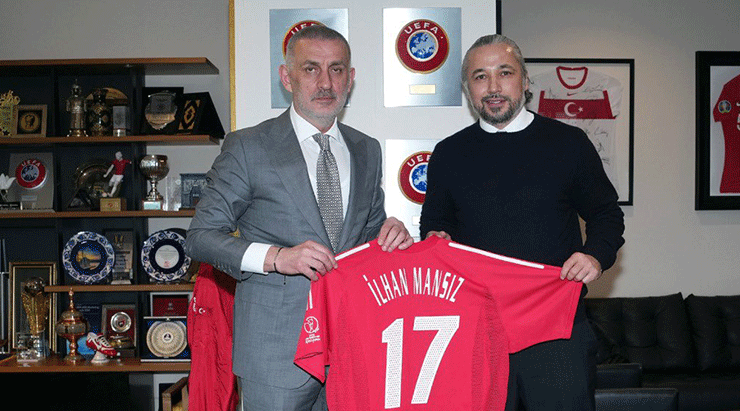 Milliyet Skorer: Eski milli futbolcu İlhan Mansız, TFF Başkanı Hacıosmanoğlu'nu ziyaret etti