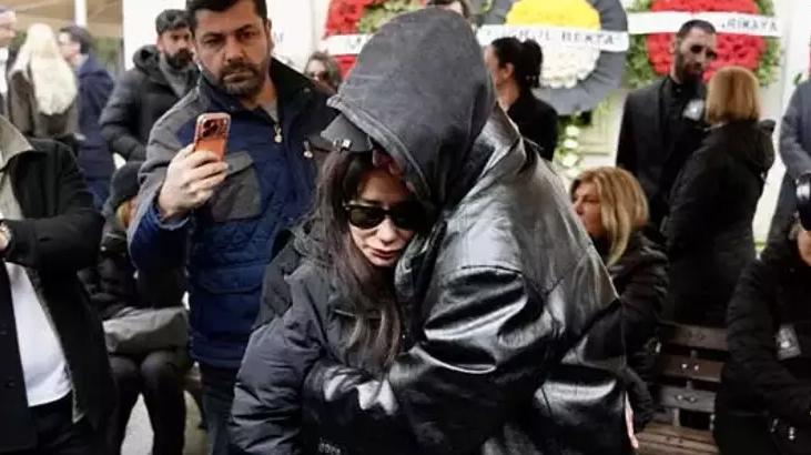 Hande Yenerden Erol Köse paylaşımı: Hep orta yol bulduk