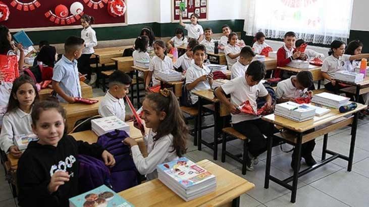 OKULLAR NE ZAMAN KAPANACAK