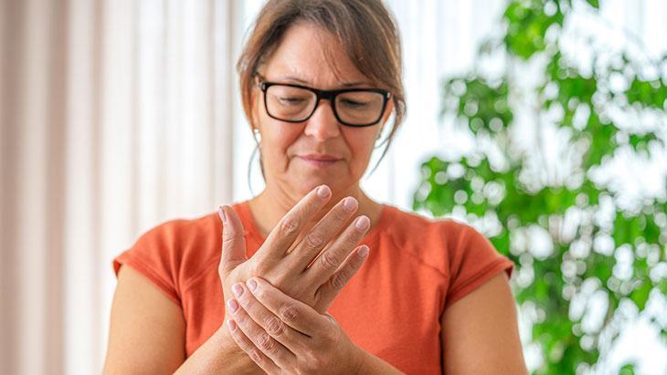 Fibromiyalji hastalarında tetik noktalar daha kolay aktive olur