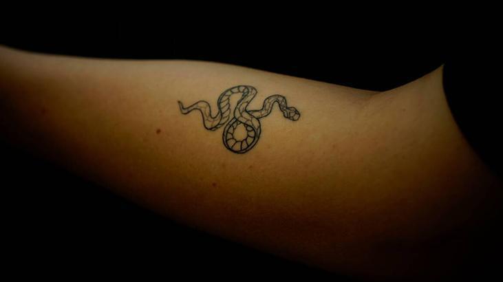 Sildirmek isteyenler bir kez daha düşünsün Fenomenin yaşadığı olay herkesi şok etti