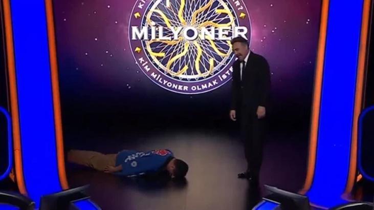 Kim Milyoner Olmak İster’de ilginç anlar: Japon yarışmacı yerlere yattı, Oktay Kaynarca şaştı kaldı