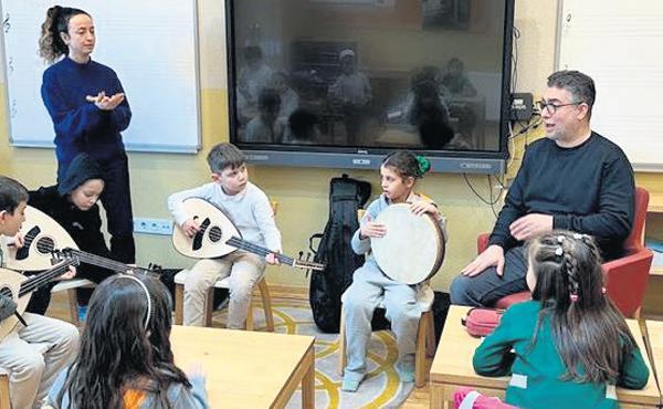 Türk müziği ilkokulu yeni yetenekler arıyor