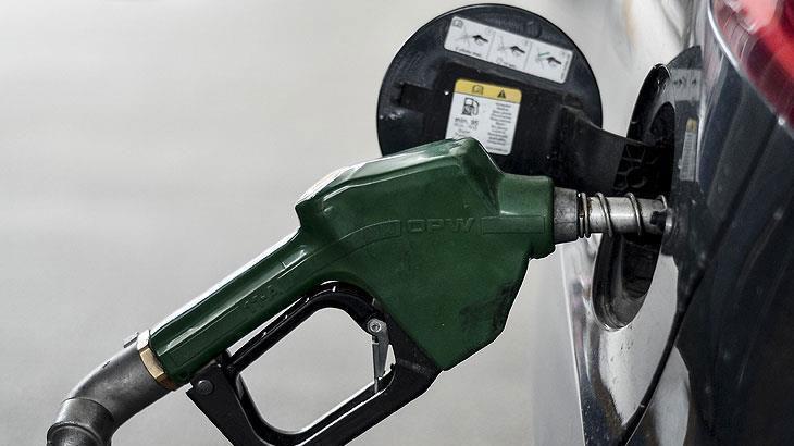 MOTORİNE ZAM BEKLENİYOR