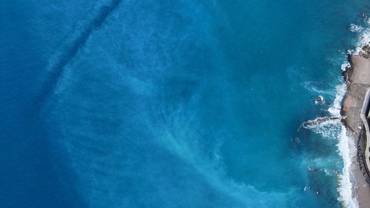 Ölüdeniz’in rengi bir anda turkuaza döndü Yağış sonrası ortaya çıkan manzara havadan görüntülendi