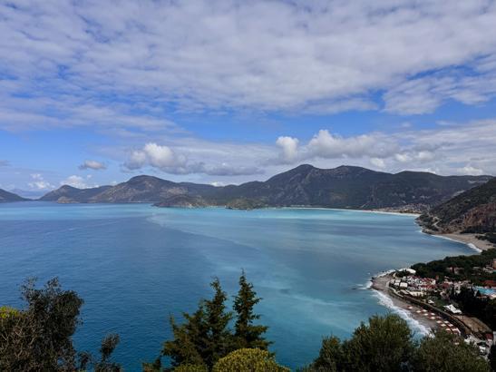 Ölüdeniz’in rengi bir anda turkuaza döndü Yağış sonrası ortaya çıkan manzara havadan görüntülendi